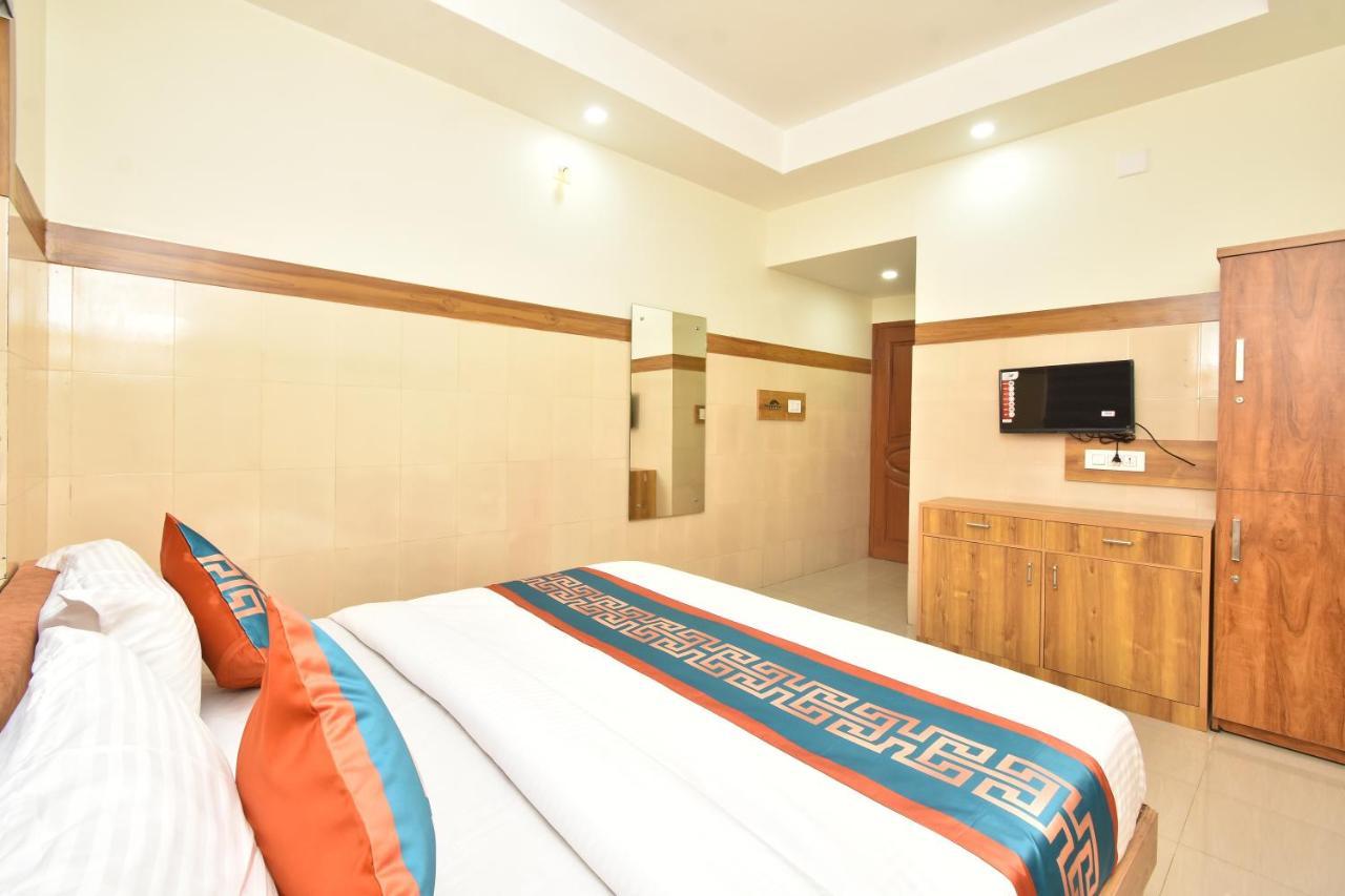 Hotel Kannur Capital Caltex Zewnętrze zdjęcie