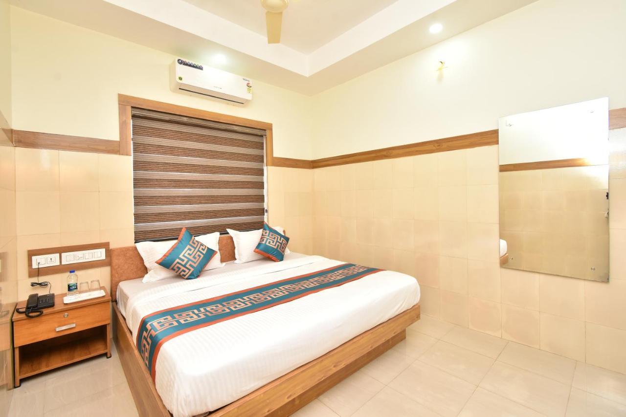 Hotel Kannur Capital Caltex Zewnętrze zdjęcie
