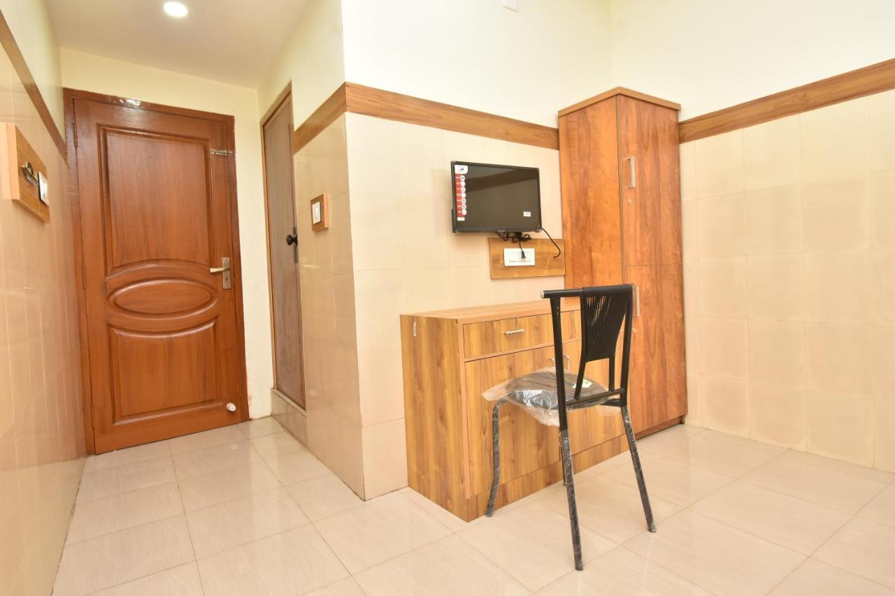Hotel Kannur Capital Caltex Zewnętrze zdjęcie