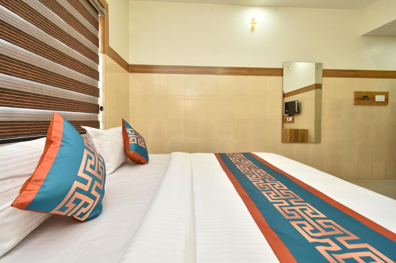 Hotel Kannur Capital Caltex Zewnętrze zdjęcie
