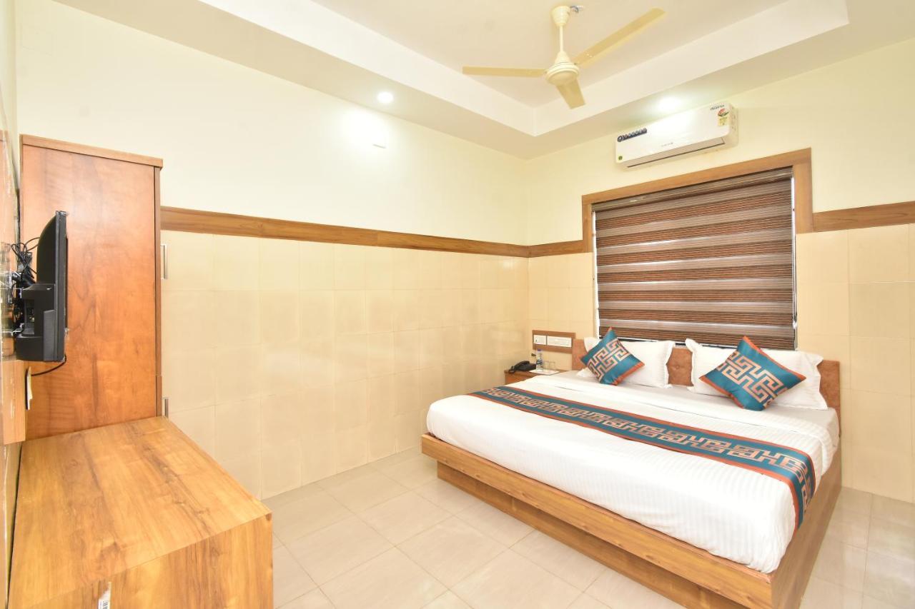 Hotel Kannur Capital Caltex Zewnętrze zdjęcie